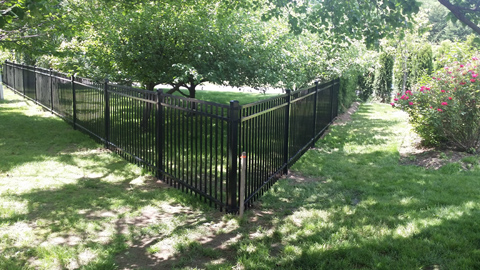 Aluminum fences, aluminum ornamental fencing, southeastern MA, eastern RI