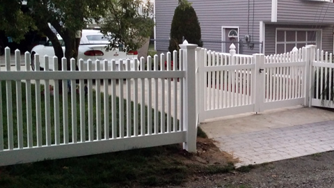 Vinyl fencing, vinyl privacy fences, MA, RI, affordable vinyl fencing, PVC fences, residential fencing Vinyl fencing, vinyl privacy fences, MA, RI, affordable vinyl fencing, PVC fences, residential fencing