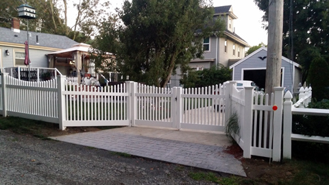 Affordable vinyl fencing, vinyl privacy fences, PVC fences, residential fencing, southeastern MA, eastern RI Affordable vinyl fencing, vinyl privacy fences, PVC fences, residential fencing, southeastern MA, eastern RI